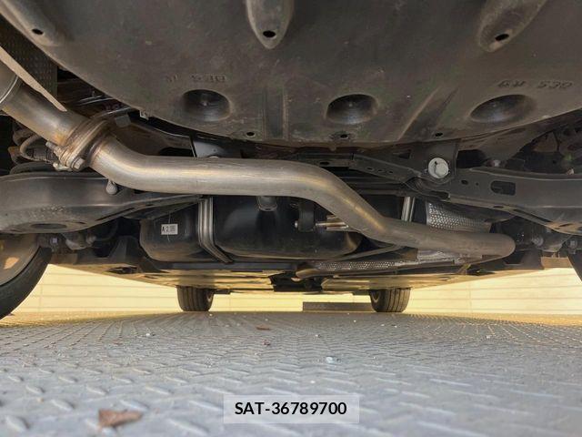 Toyota CAMRY HYBRID 2020-10 6902934-18