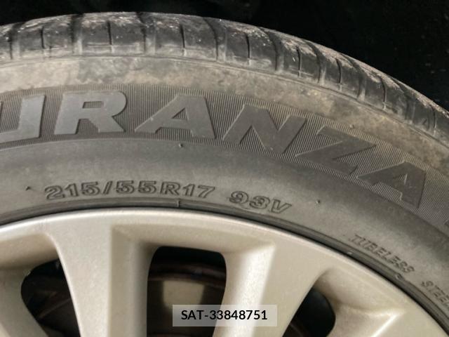 Toyota CAMRY HYBRID 2014-09 6902968-9