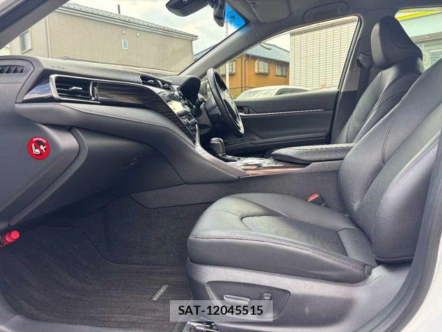 Toyota CAMRY HYBRID 2019-03 6902947-19