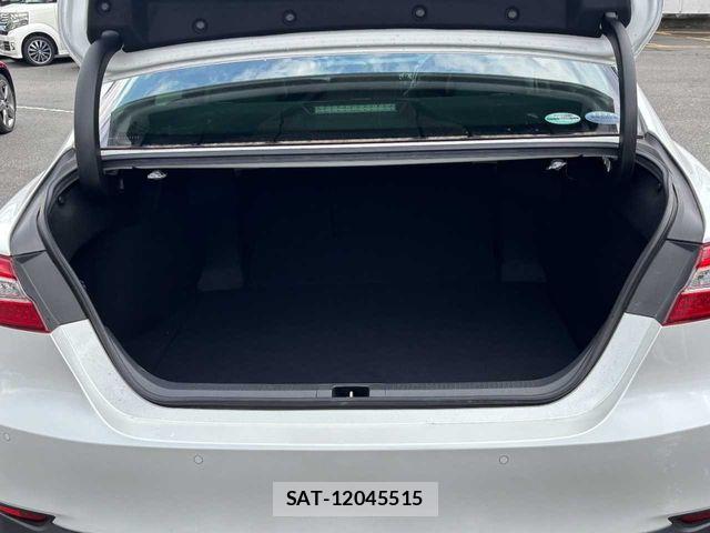 Toyota CAMRY HYBRID 2019-03 6902947-21