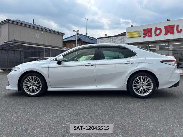 Toyota CAMRY HYBRID 2019-03 6902947-29