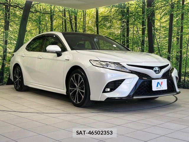 Toyota CAMRY HYBRID 2019-07 6902946-16