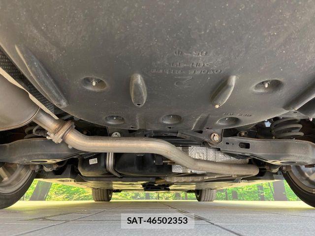 Toyota CAMRY HYBRID 2019-07 6902946-19
