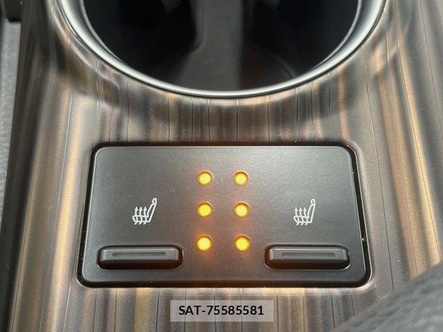 Toyota CAMRY HYBRID 2018-05 6902945-7