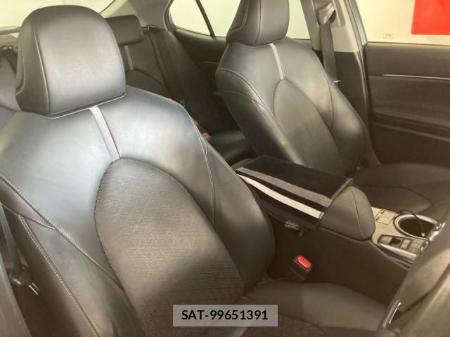Toyota CAMRY HYBRID 2018-10 6902955-9