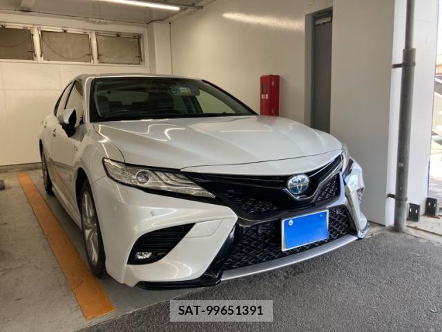 Toyota CAMRY HYBRID 2018-10 6902955-1