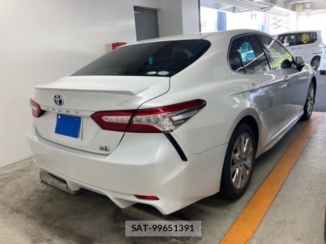 Toyota CAMRY HYBRID 2018-10 6902955-2