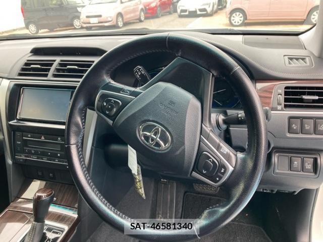 Toyota CAMRY HYBRID 2016-07 6902967-9