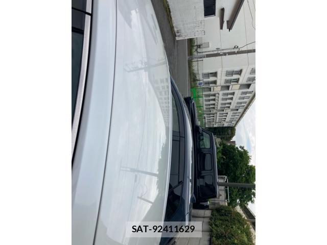 Toyota CAMRY HYBRID 2019-06 6902957-3