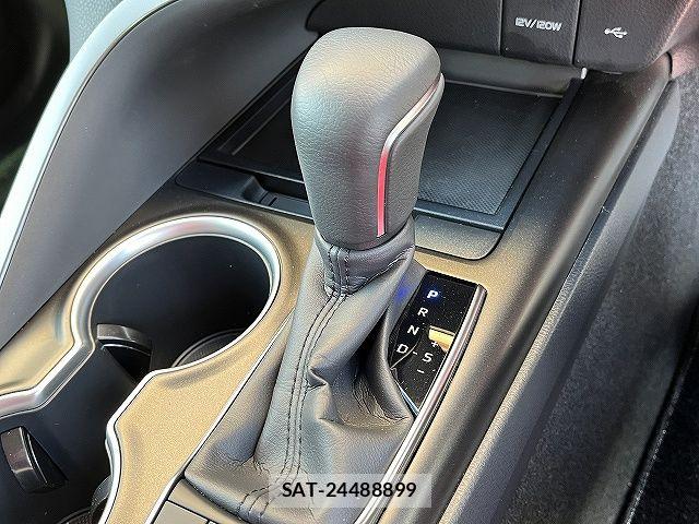 Toyota CAMRY HYBRID 2024-03 6991246-19