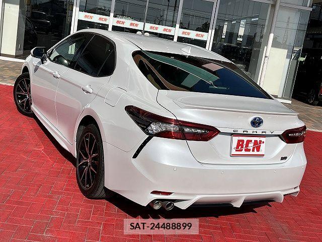 Toyota CAMRY HYBRID 2024-03 6991246-8