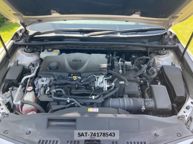 Toyota CAMRY HYBRID 2017-10 6991320-11