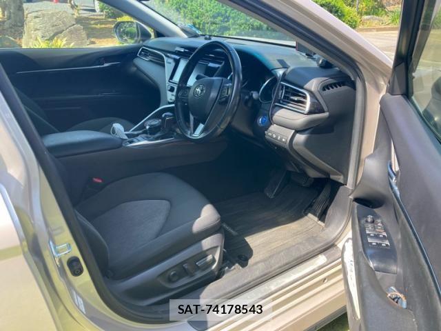 Toyota CAMRY HYBRID 2017-10 6991320-13