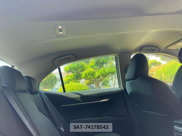 Toyota CAMRY HYBRID 2017-10 6991320-15