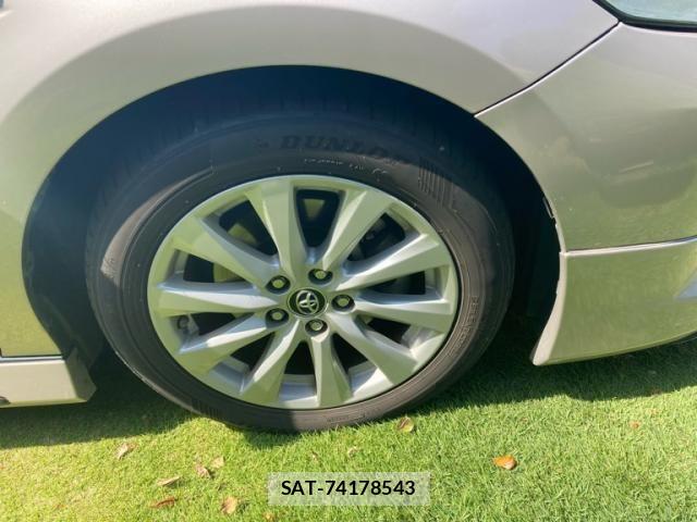 Toyota CAMRY HYBRID 2017-10 6991320-4