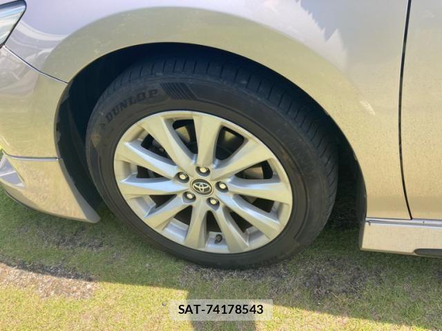 Toyota CAMRY HYBRID 2017-10 6991320-6