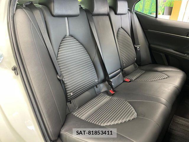 Toyota CAMRY HYBRID 2019-01 6991316-9