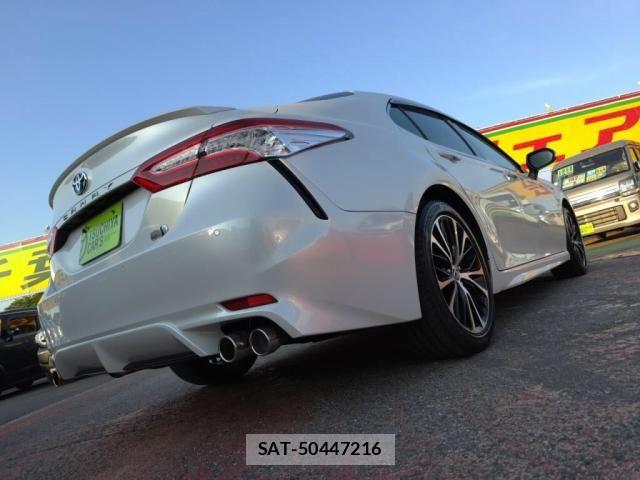 Toyota CAMRY HYBRID 2019-06 6991310-25