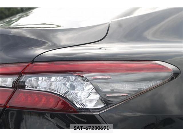 Toyota CAMRY HYBRID 2021-03 7057801-11
