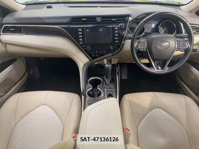 Toyota CAMRY HYBRID 2018-03 7057805-1