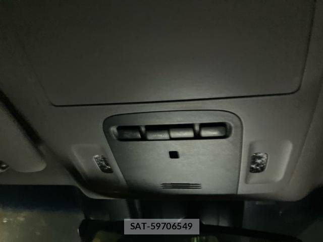 Toyota CAMRY HYBRID 2017-10 7057808-13