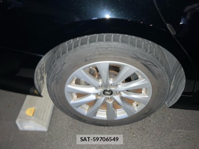 Toyota CAMRY HYBRID 2017-10 7057808-3