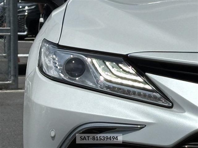 Toyota CAMRY HYBRID 2021-10 7215730-10