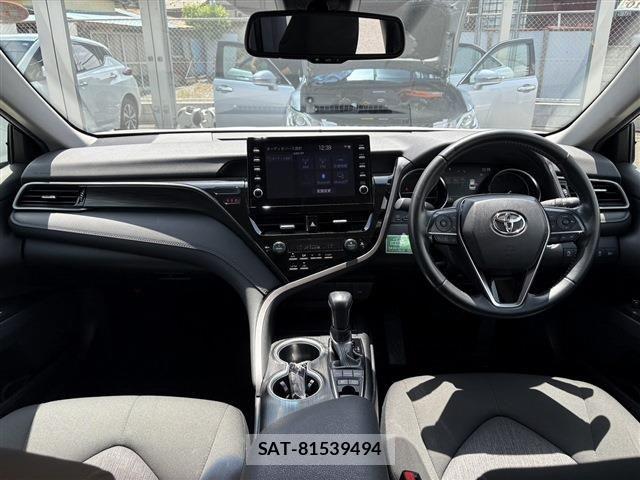 Toyota CAMRY HYBRID 2021-10 7215730-16