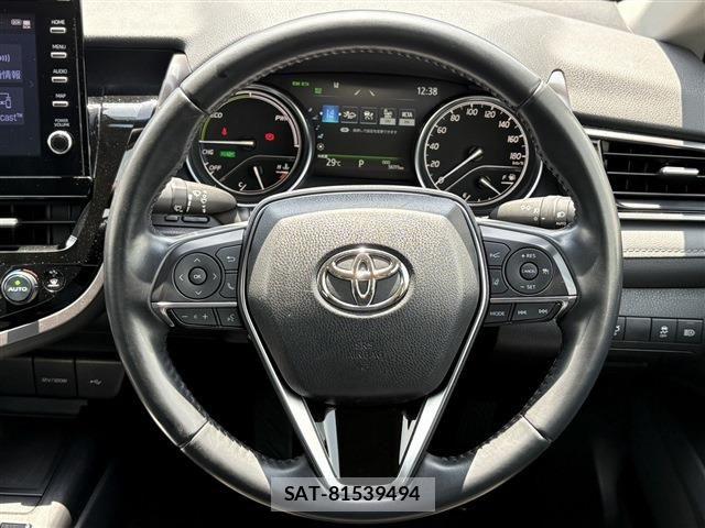 Toyota CAMRY HYBRID 2021-10 7215730-17