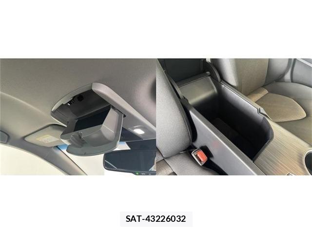 Toyota CAMRY HYBRID 2021-04 7215726-27