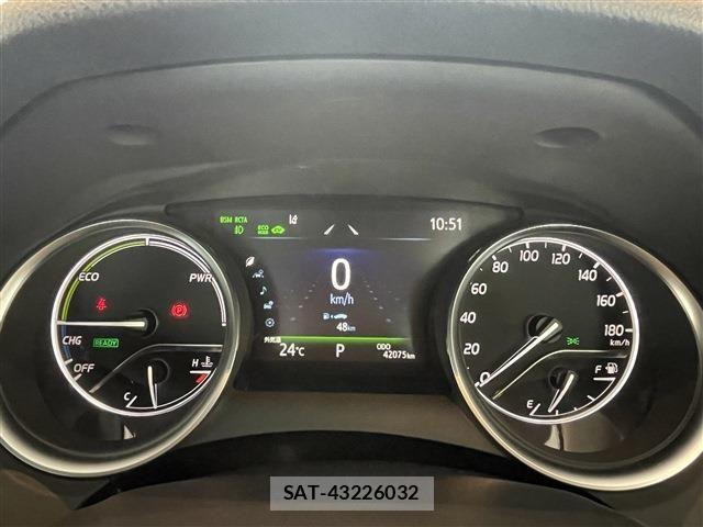Toyota CAMRY HYBRID 2021-04 7215726-6