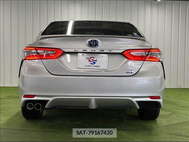 Toyota CAMRY HYBRID 2019-03 7215694-13