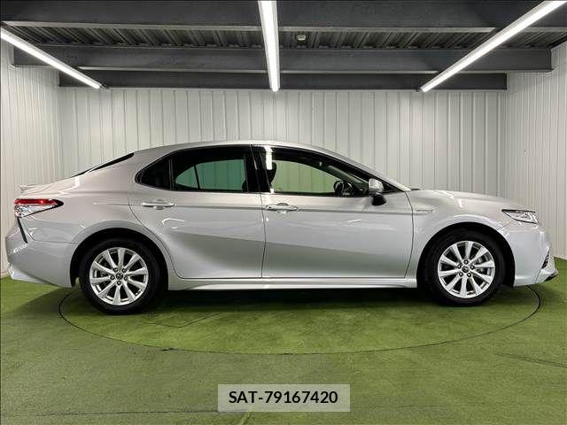 Toyota CAMRY HYBRID 2019-03 7215694-14