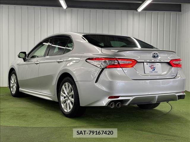Toyota CAMRY HYBRID 2019-03 7215694-16