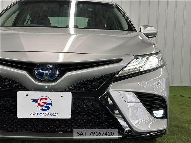 Toyota CAMRY HYBRID 2019-03 7215694-19