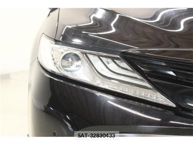 Toyota CAMRY HYBRID 2017-08 7215678-16