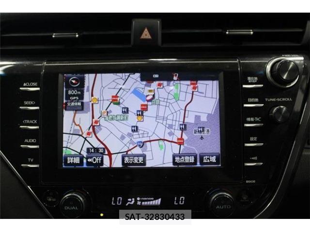 Toyota CAMRY HYBRID 2017-08 7215678-1