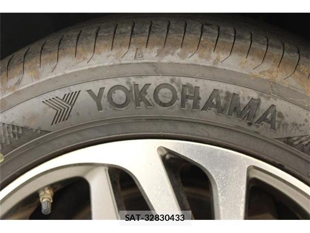 Toyota CAMRY HYBRID 2017-08 7215678-25