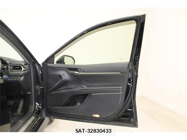 Toyota CAMRY HYBRID 2017-08 7215678-28