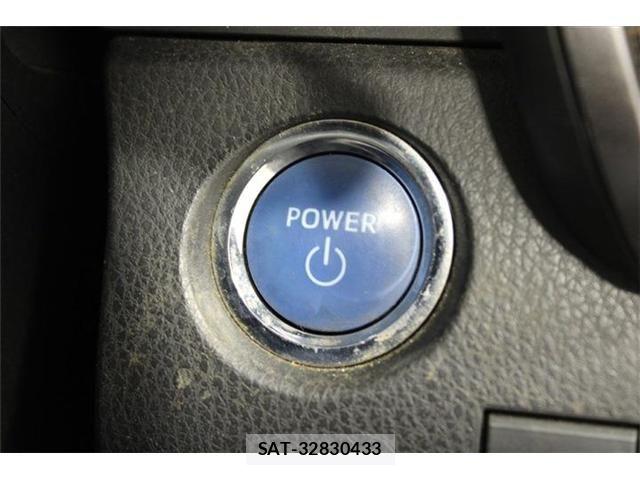 Toyota CAMRY HYBRID 2017-08 7215678-4