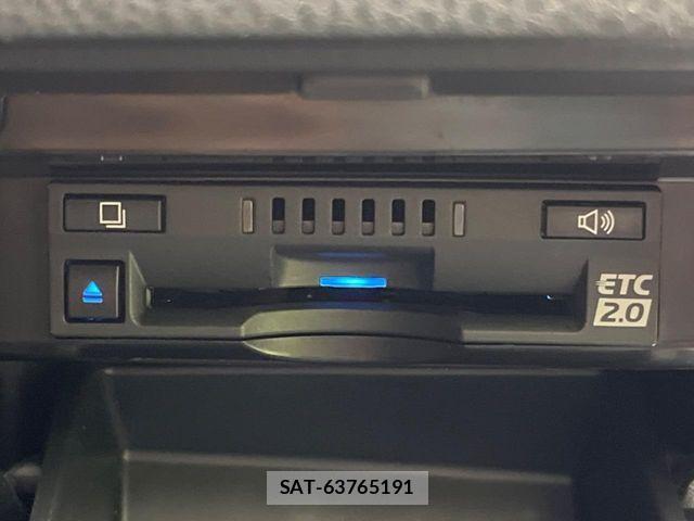Toyota CAMRY HYBRID 2020-11 7215715-6