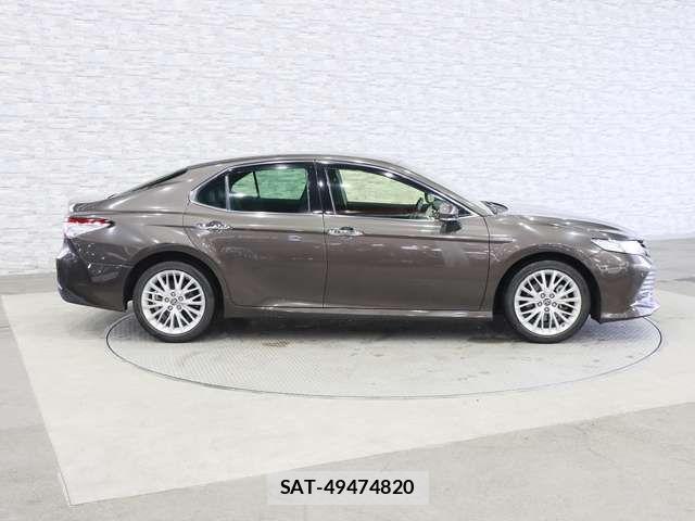 Toyota CAMRY HYBRID 2017-11 7215689-13
