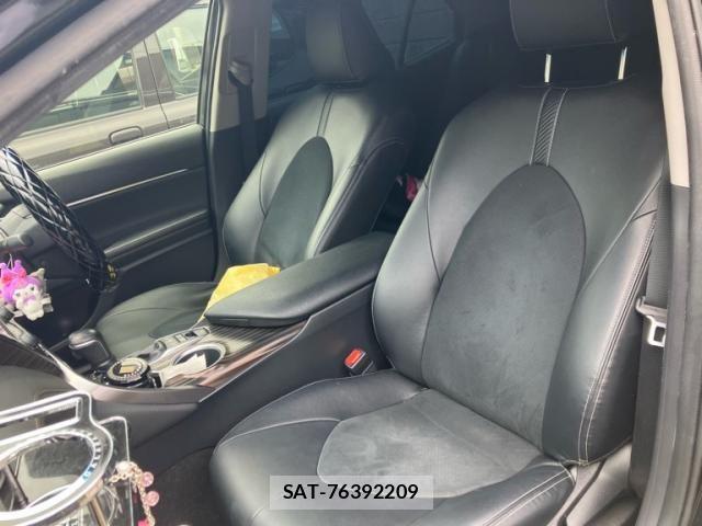 Toyota CAMRY HYBRID 2019-05 7215700-15