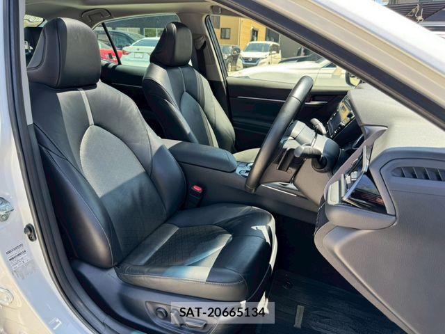 Toyota CAMRY HYBRID 2019-01 7215701-10