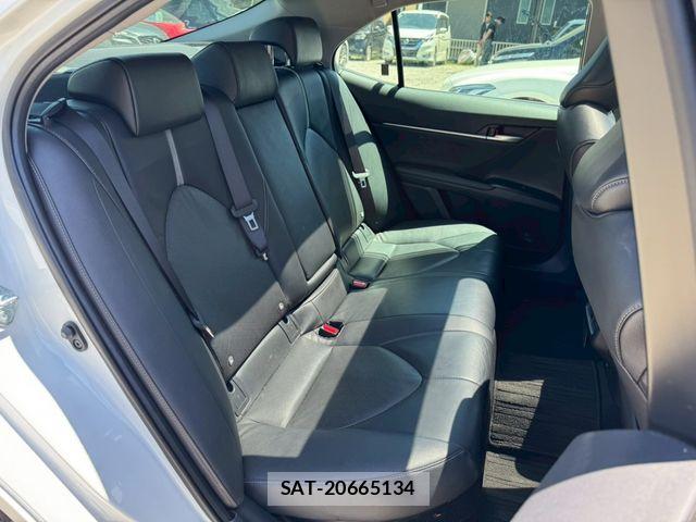 Toyota CAMRY HYBRID 2019-01 7215701-11