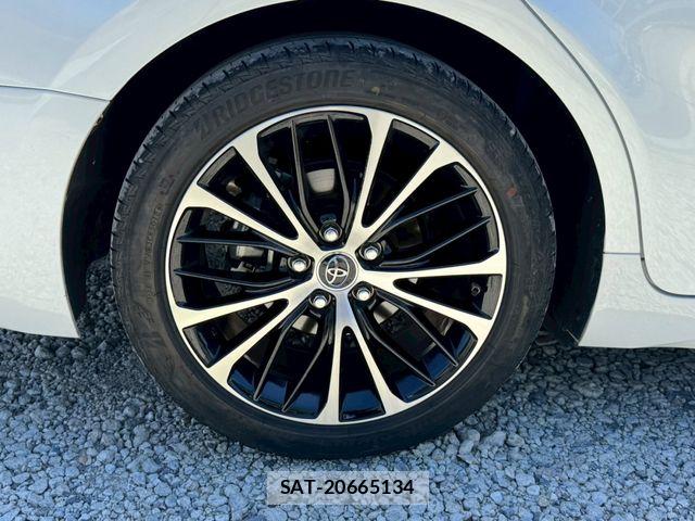 Toyota CAMRY HYBRID 2019-01 7215701-22