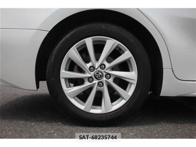 Toyota CAMRY HYBRID 2021-03 7215729-17