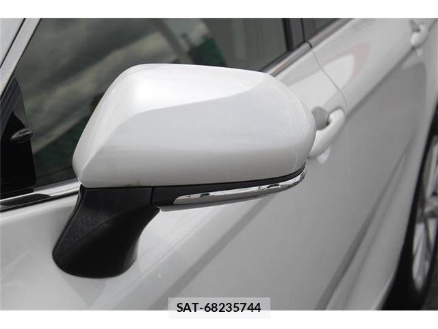 Toyota CAMRY HYBRID 2021-03 7215729-27