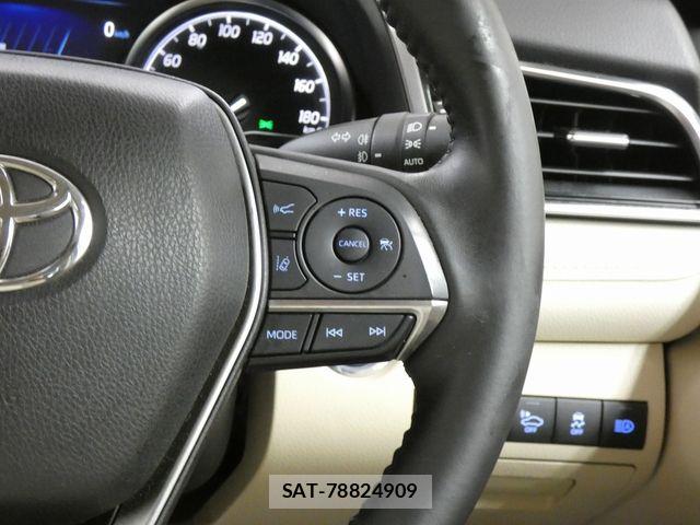 Toyota CAMRY HYBRID 2017-11 7215690-7