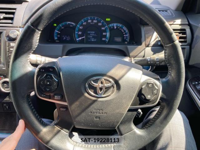 Toyota CAMRY HYBRID 2011-12 7215676-19